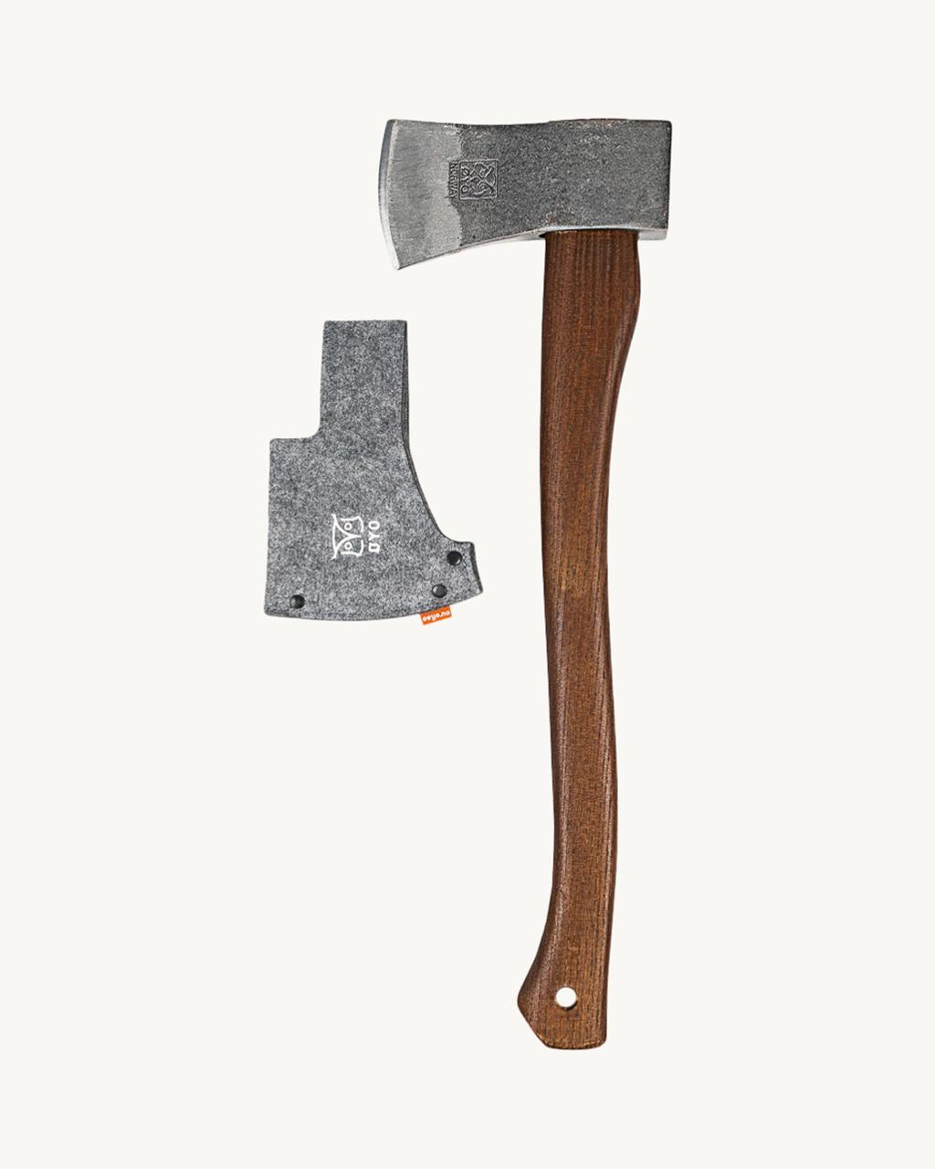 Bushcraft axe